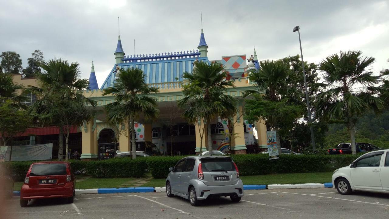 Homemuslim Gambang Kampong Pohoi Esterno foto