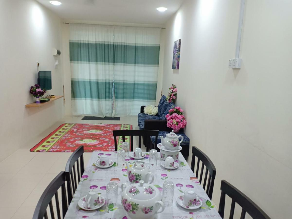 Homemuslim Gambang Kampong Pohoi Esterno foto